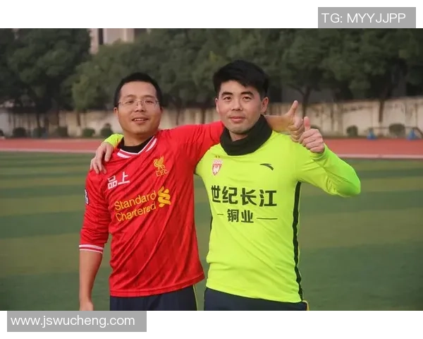 杭州足球队防守革新之路：战术创新与团队协作的完美结合