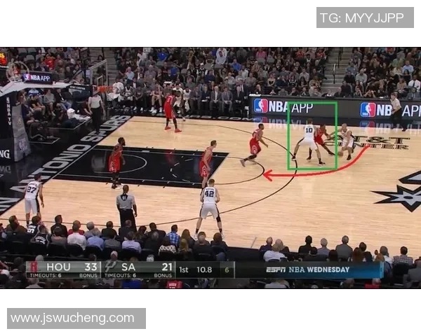 武汉篮球队战术分析：如何在联赛中提升竞争力与团队协作能力